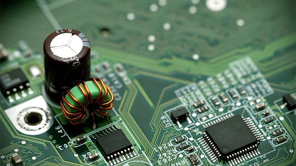 PCB自動插件機制造業(yè)智能化的重要設備之一